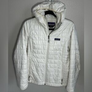 Patagonia Women's White Puffer Jacket